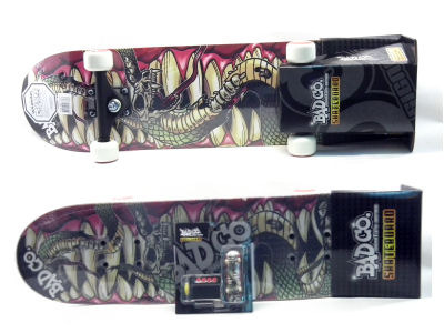 Bad Co. - Skateboard - "Snake" inkl. Fingerboard
